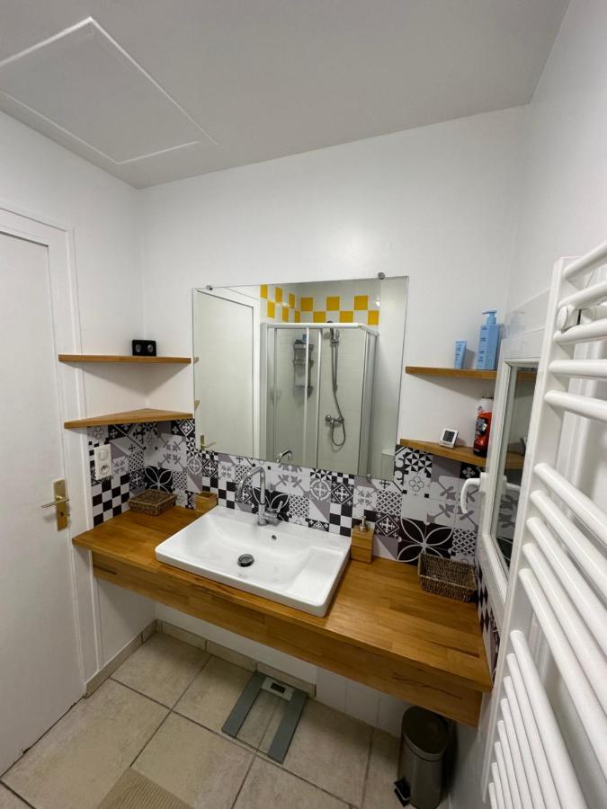 Villa Des Palmiers, Chambre 3, Lit Double Villeneuve-sur-Lot Exterior photo